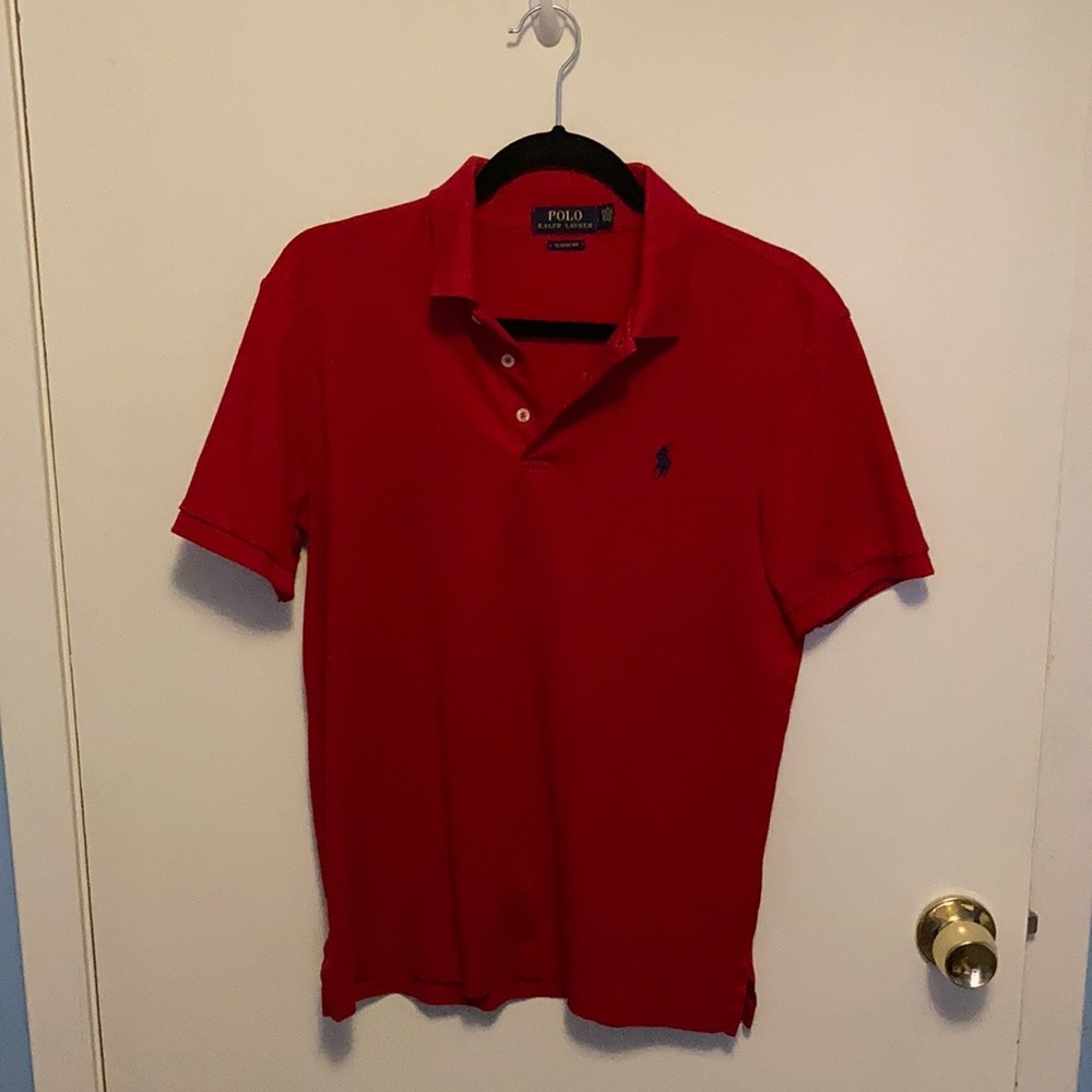 Men’s red polo short sleeve